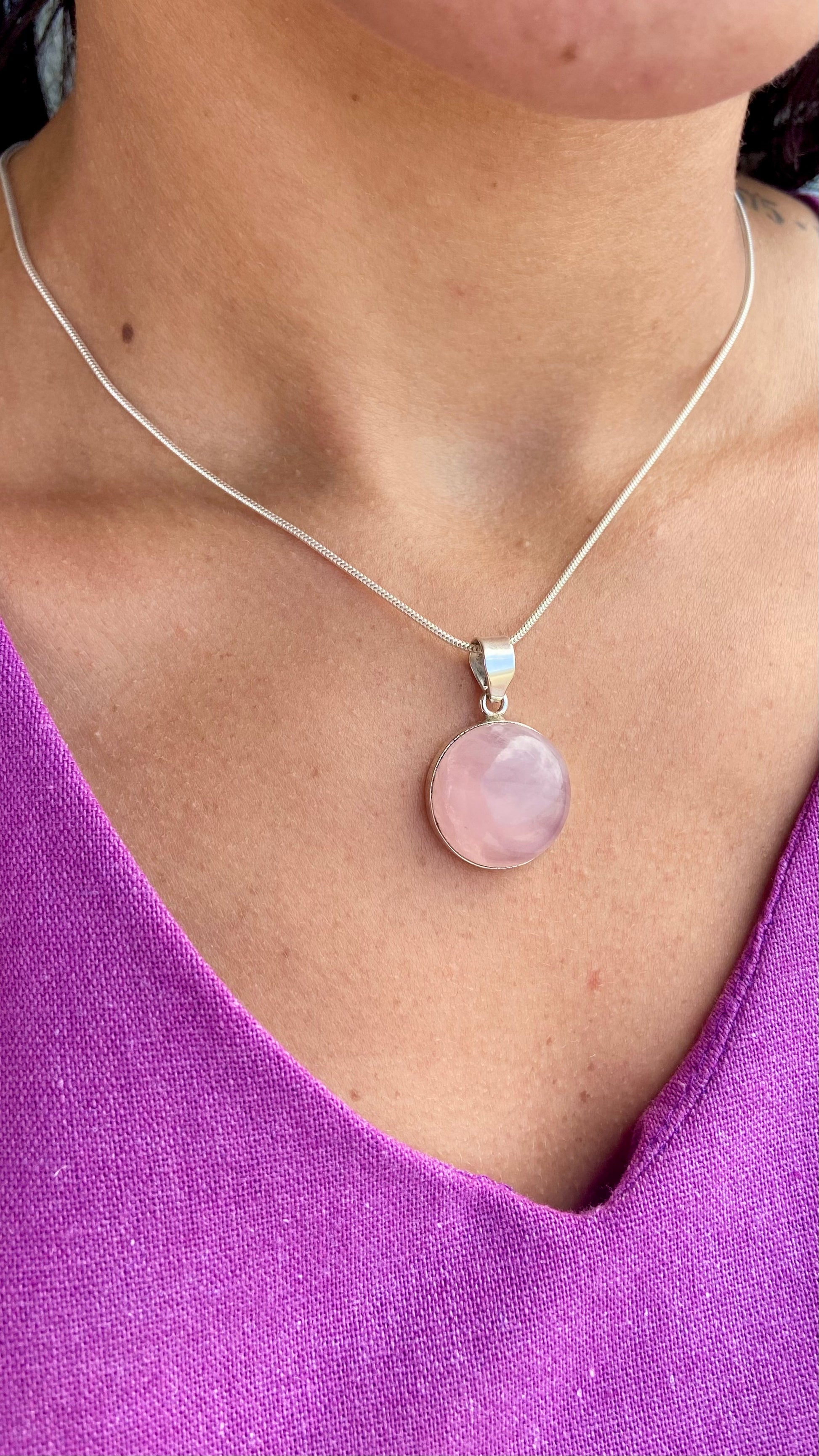 Medalha Pedra Quartzo Rosa